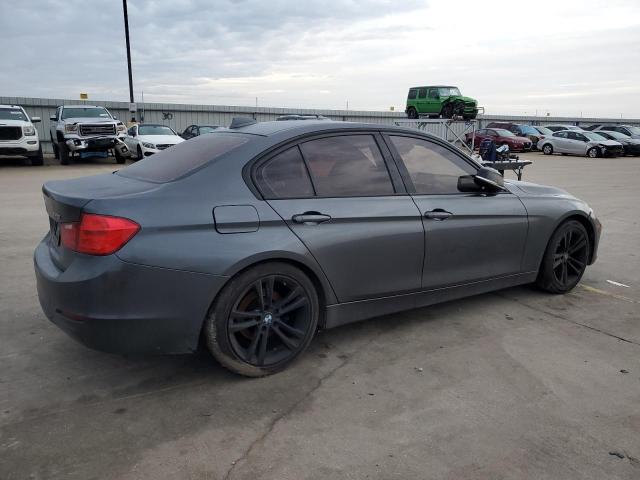 Photo 2 VIN: WBA3A5C55DF352540 - BMW 328 I 