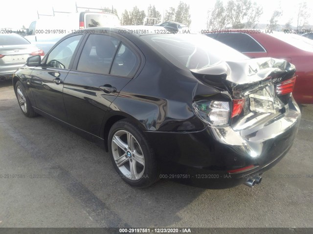 Photo 2 VIN: WBA3A5C55DF603752 - BMW 3 