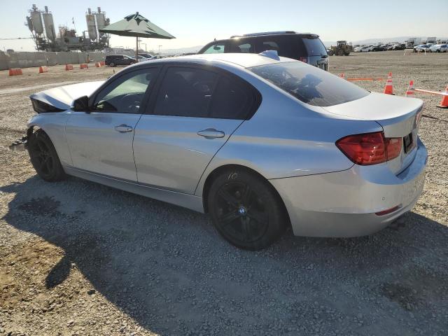 Photo 1 VIN: WBA3A5C55EF605907 - BMW 328 I 