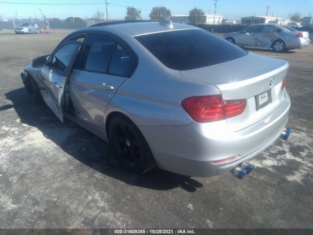 Photo 2 VIN: WBA3A5C56CF258648 - BMW 3 