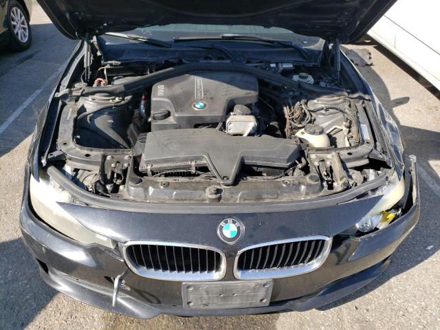 Photo 10 VIN: WBA3A5C56CF345773 - BMW 3 SERIES 