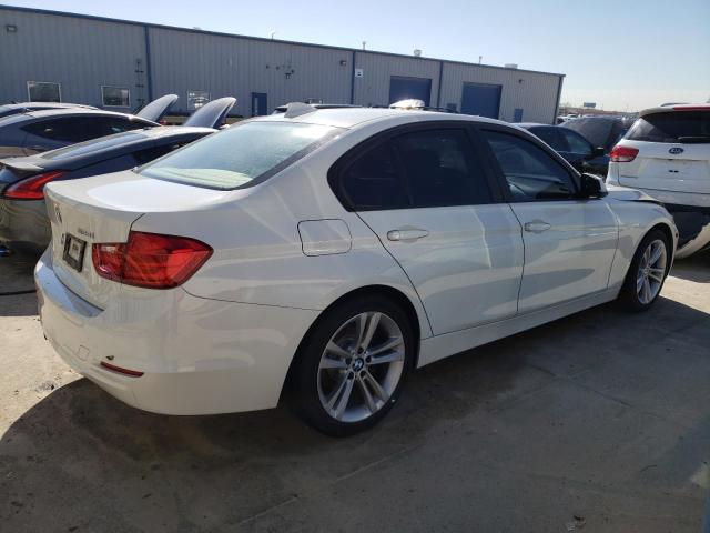 Photo 2 VIN: WBA3A5C56CF346910 - BMW 3 SERIES 