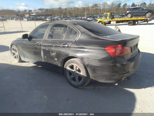 Photo 2 VIN: WBA3A5C56DF358623 - BMW 3 