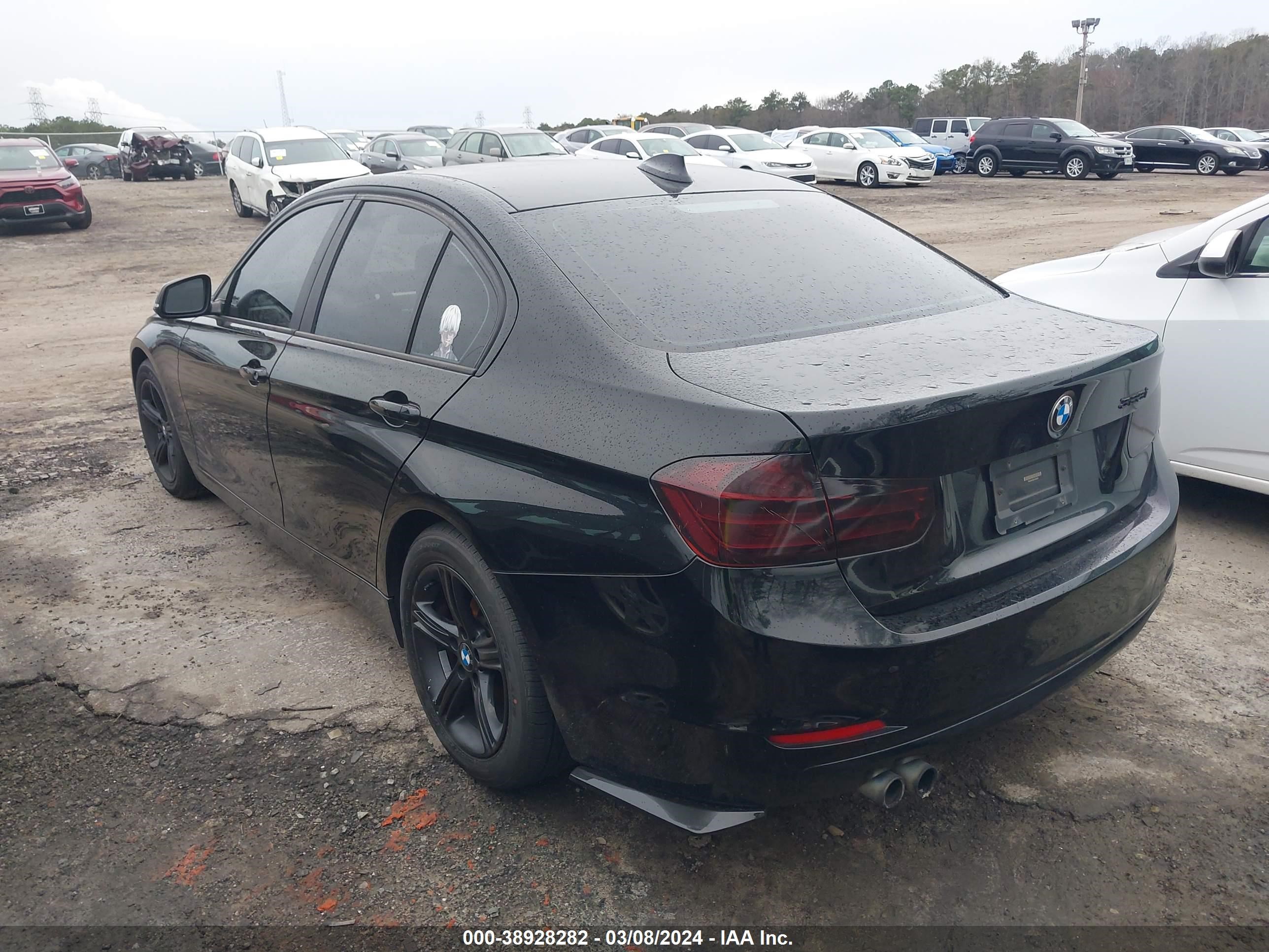 Photo 2 VIN: WBA3A5C56DJ460940 - BMW 3ER 