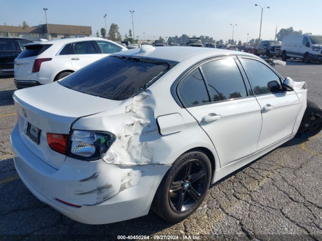 Photo 3 VIN: WBA3A5C56FF606629 - BMW 328I 