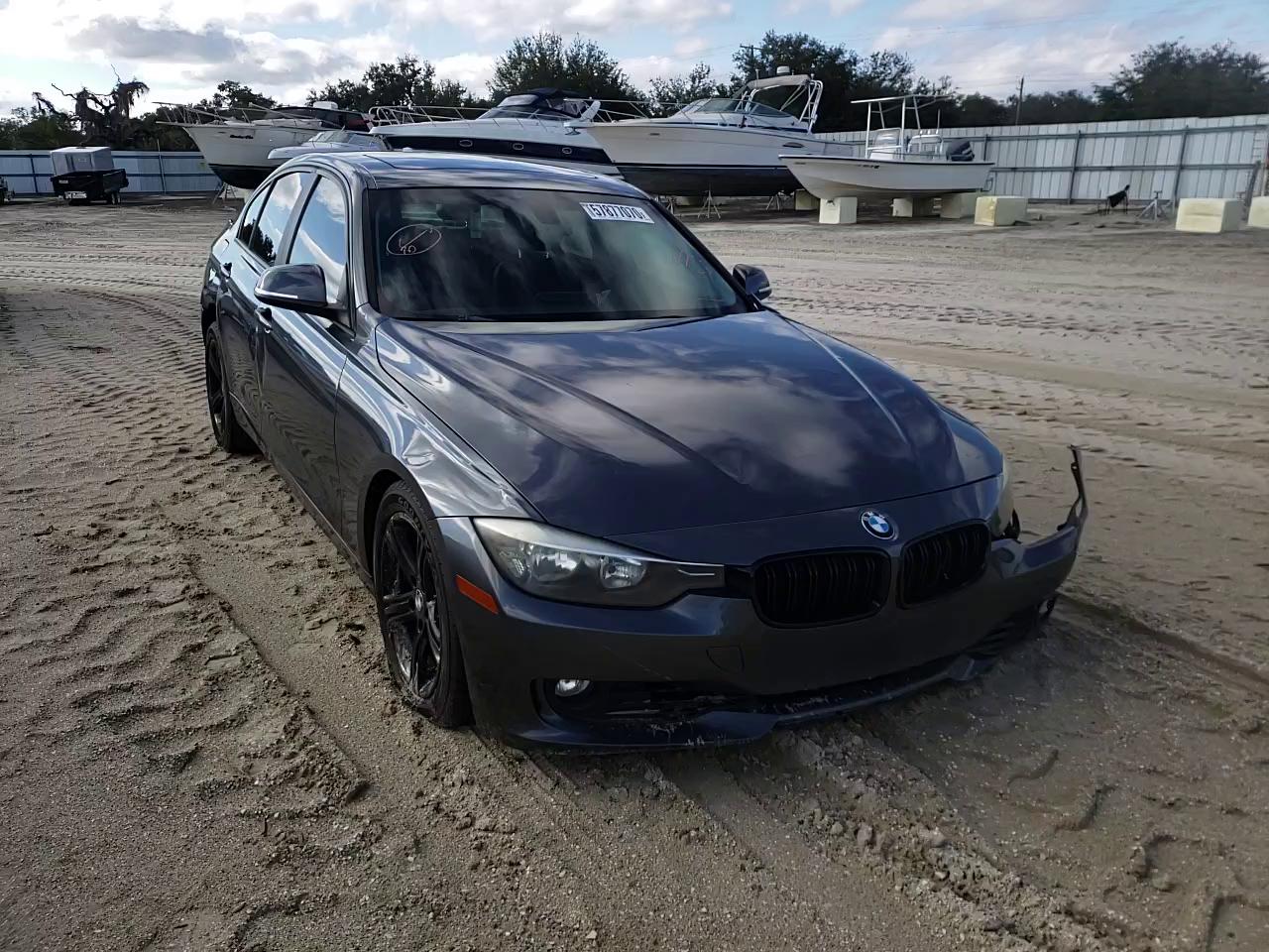 Photo 10 VIN: WBA3A5C57CF343448 - BMW 328 I 