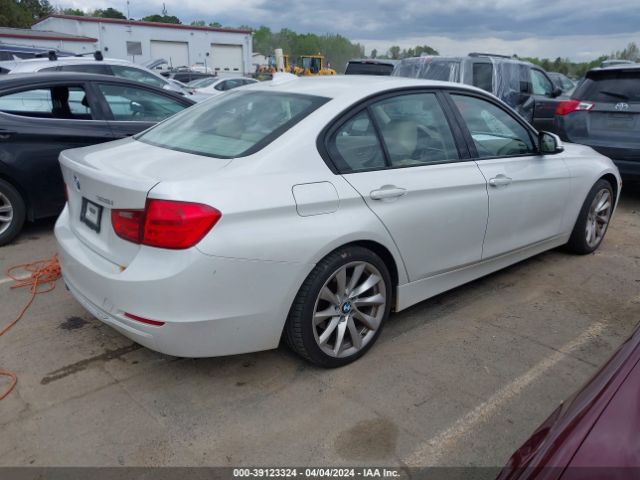 Photo 3 VIN: WBA3A5C57CF349525 - BMW 328I 