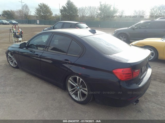 Photo 2 VIN: WBA3A5C57DF453420 - BMW 3 