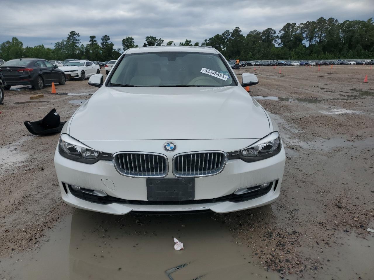 Photo 4 VIN: WBA3A5C57DF600948 - BMW 3ER 