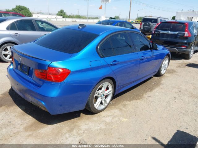 Photo 3 VIN: WBA3A5C57DF600979 - BMW 328I 