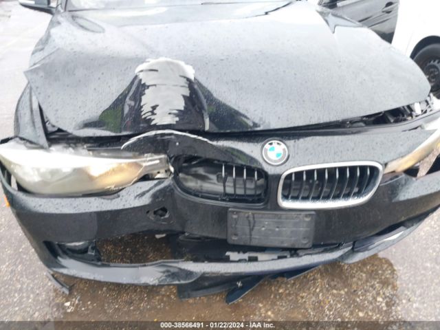 Photo 5 VIN: WBA3A5C57DF601680 - BMW 328I 