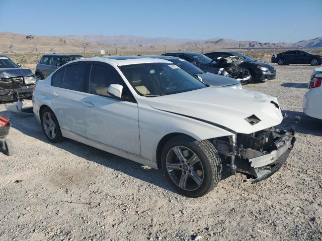 Photo 3 VIN: WBA3A5C57DF602036 - BMW 328 I 