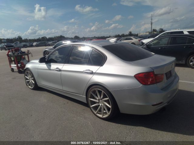 Photo 2 VIN: WBA3A5C57DF604126 - BMW 3 