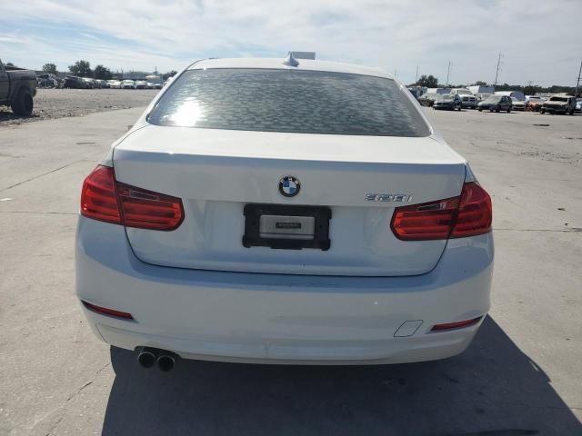 Photo 5 VIN: WBA3A5C57DF604269 - BMW 328 I 