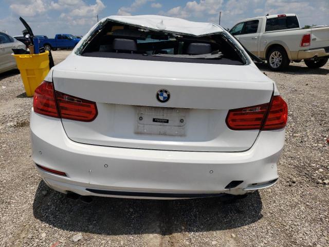 Photo 5 VIN: WBA3A5C57EF605620 - BMW 3 SERIES 