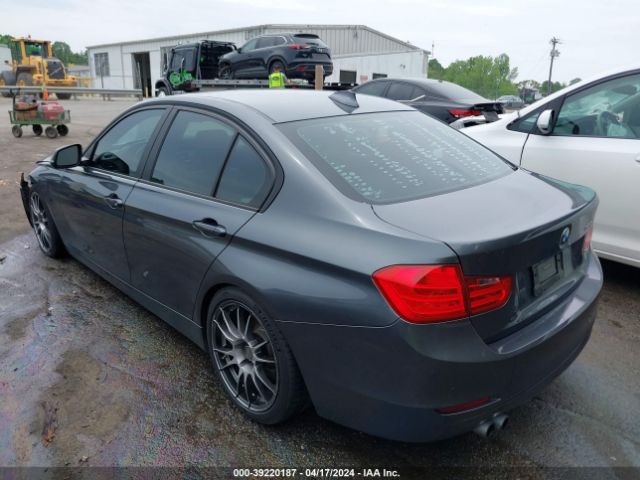 Photo 2 VIN: WBA3A5C57EF605729 - BMW 328I 