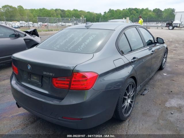 Photo 3 VIN: WBA3A5C57EF605729 - BMW 328I 