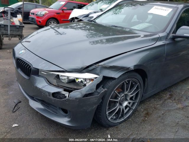 Photo 5 VIN: WBA3A5C57EF605729 - BMW 328I 