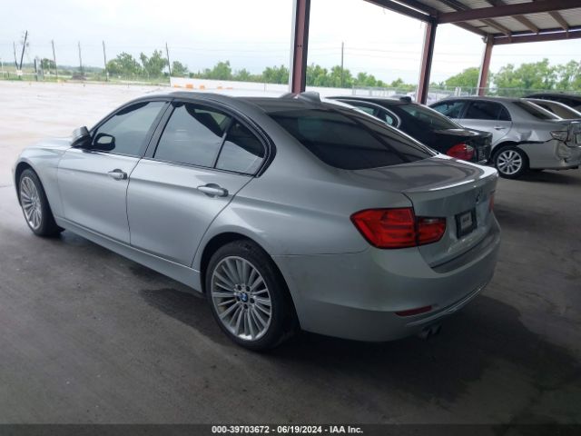 Photo 2 VIN: WBA3A5C57FF606896 - BMW 328I 