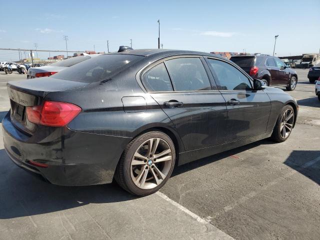 Photo 2 VIN: WBA3A5C58CF256609 - BMW 328 I 