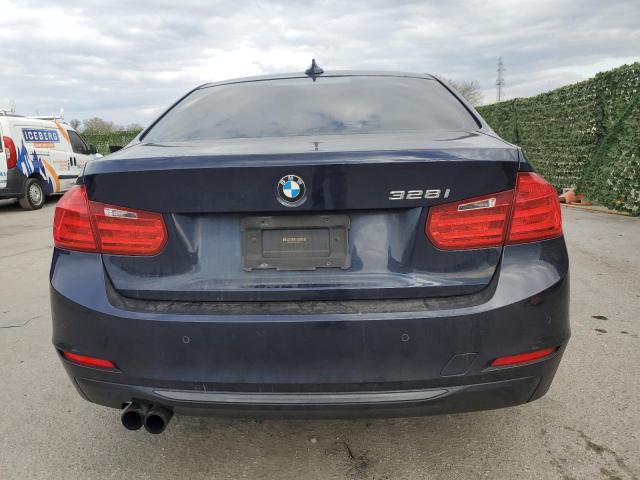 Photo 5 VIN: WBA3A5C58CF258277 - BMW 3 SERIES 