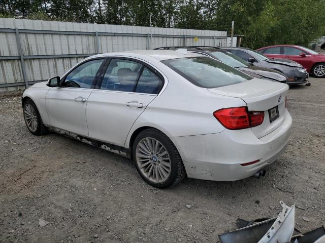 Photo 1 VIN: WBA3A5C58CF348416 - BMW 3 SERIES 