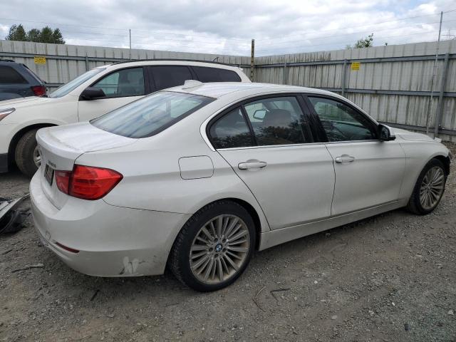 Photo 2 VIN: WBA3A5C58CF348416 - BMW 3 SERIES 