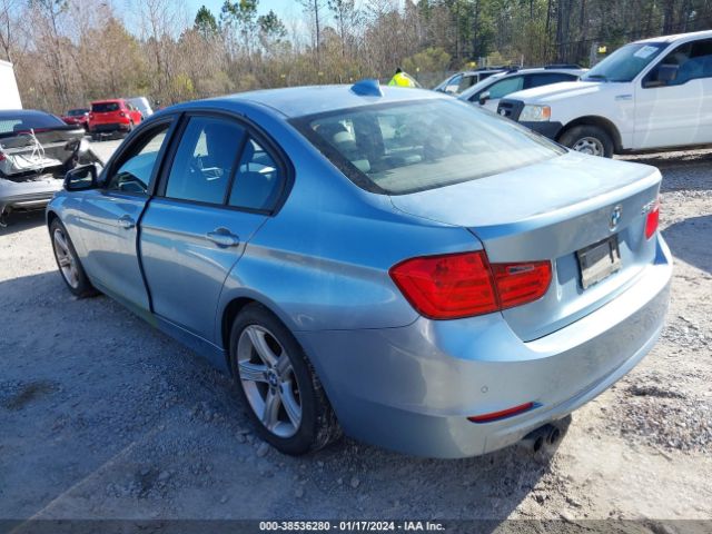 Photo 2 VIN: WBA3A5C58CF350182 - BMW 328I 