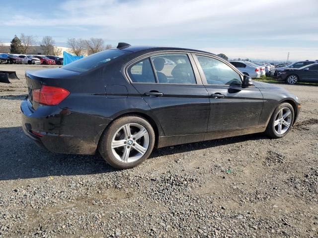 Photo 2 VIN: WBA3A5C58DF453488 - BMW 3 SERIES 