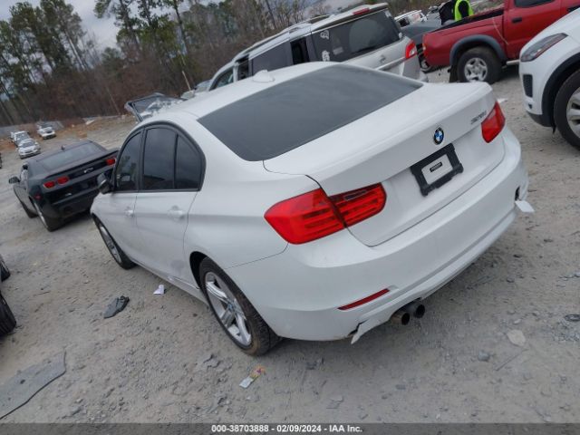 Photo 2 VIN: WBA3A5C58DF600148 - BMW 328I 