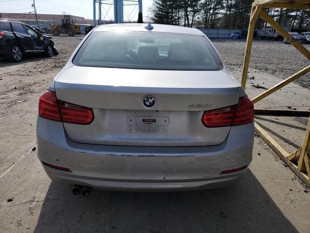 Photo 5 VIN: WBA3A5C58FF608446 - BMW 328 I 