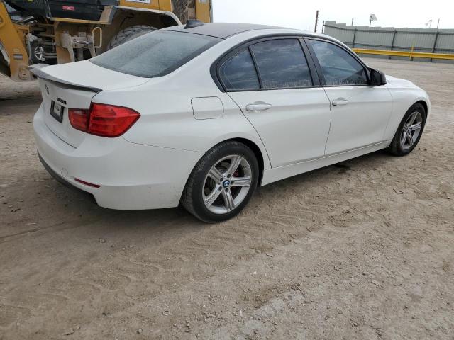 Photo 2 VIN: WBA3A5C58FF609595 - BMW 328 I 