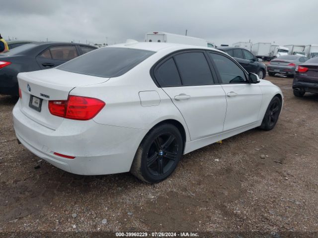 Photo 3 VIN: WBA3A5C58FP604598 - BMW 328I 