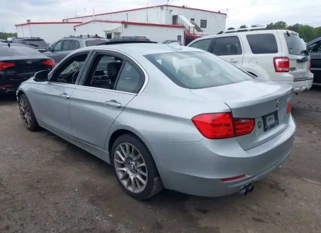 Photo 2 VIN: WBA3A5C59CF340583 - BMW 328I 