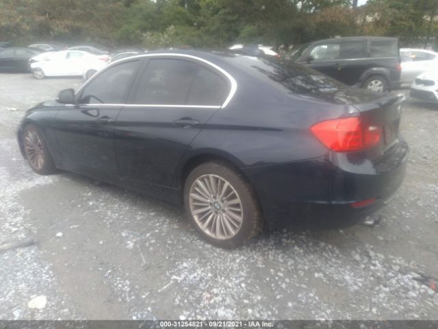 Photo 2 VIN: WBA3A5C59CF347601 - BMW 3 