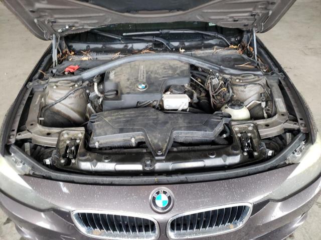 Photo 6 VIN: WBA3A5C59DF351682 - BMW 328 I 