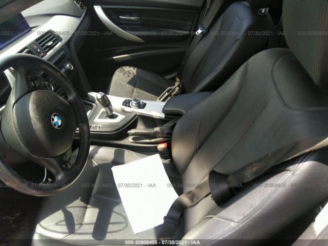 Photo 4 VIN: WBA3A5C59DF601017 - BMW 3 