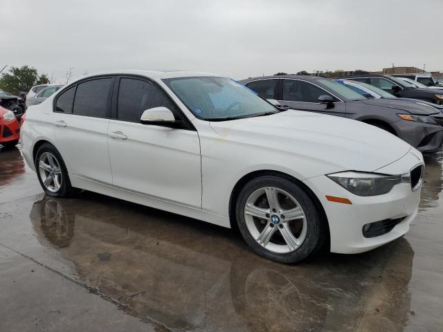 Photo 3 VIN: WBA3A5C59DF602300 - BMW 328I 