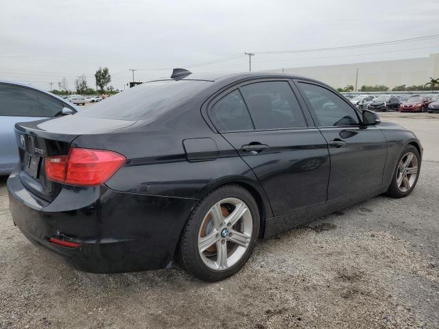 Photo 2 VIN: WBA3A5C59FF607595 - BMW 3 SERIES 