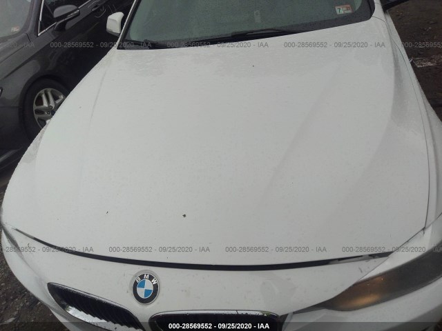 Photo 5 VIN: WBA3A5C59FP604240 - BMW 328I 