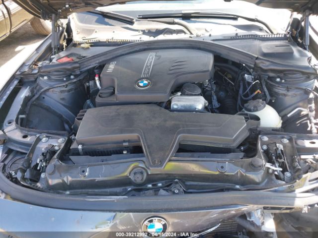 Photo 9 VIN: WBA3A5C5XCF258829 - BMW 328I 