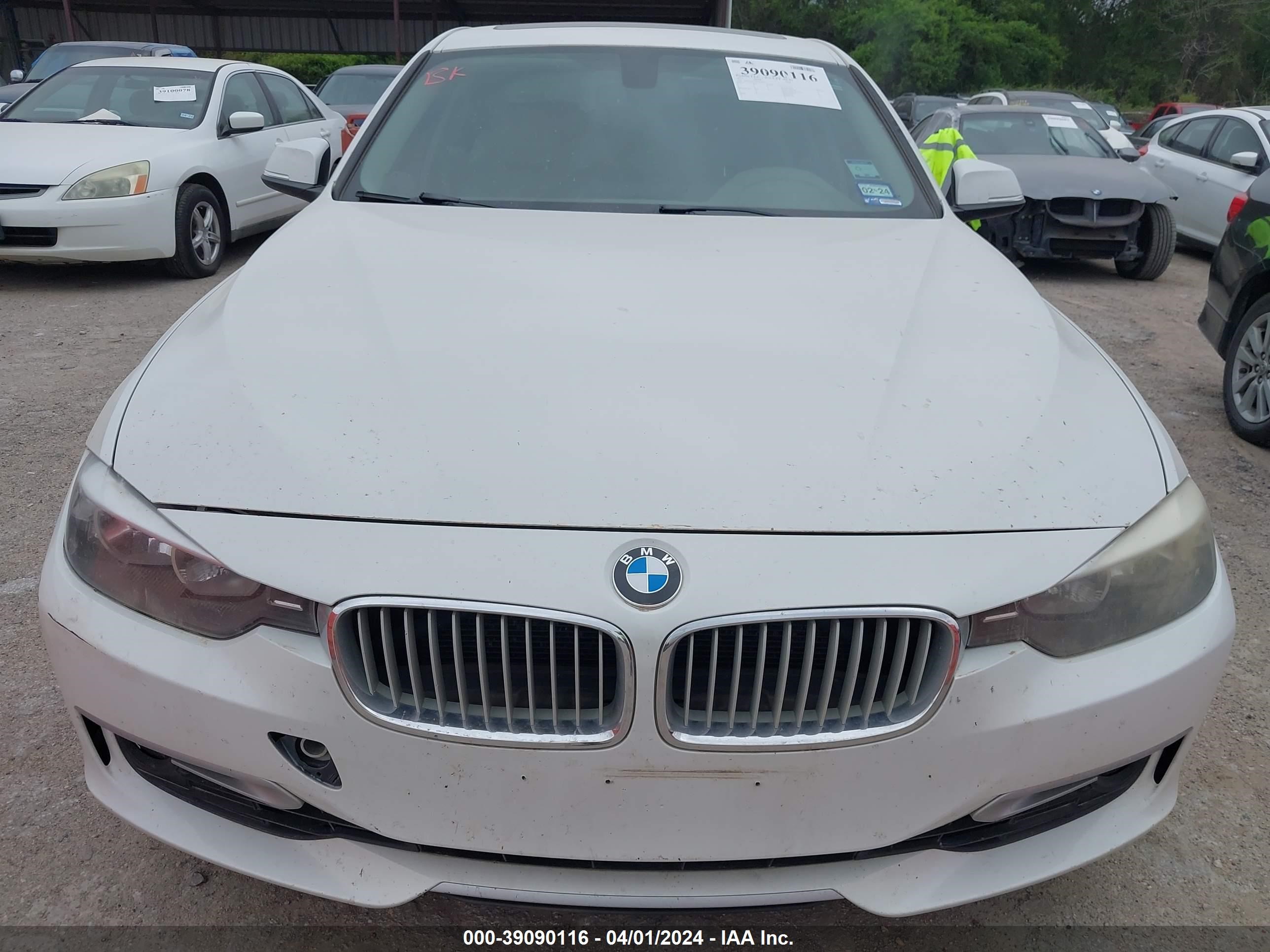 Photo 9 VIN: WBA3A5C5XCF259673 - BMW 3ER 