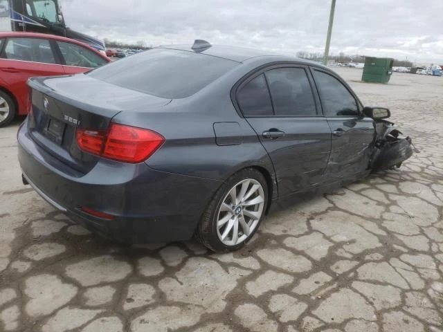 Photo 2 VIN: WBA3A5C5XCF342892 - BMW 328 I 