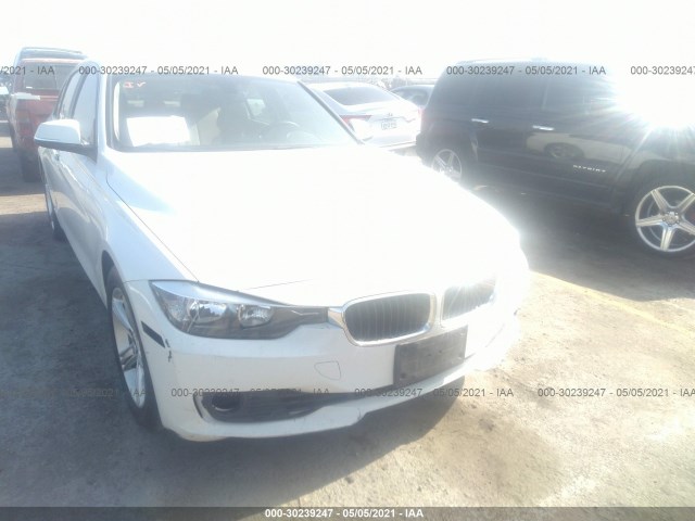 Photo 5 VIN: WBA3A5C5XCF345906 - BMW 3 