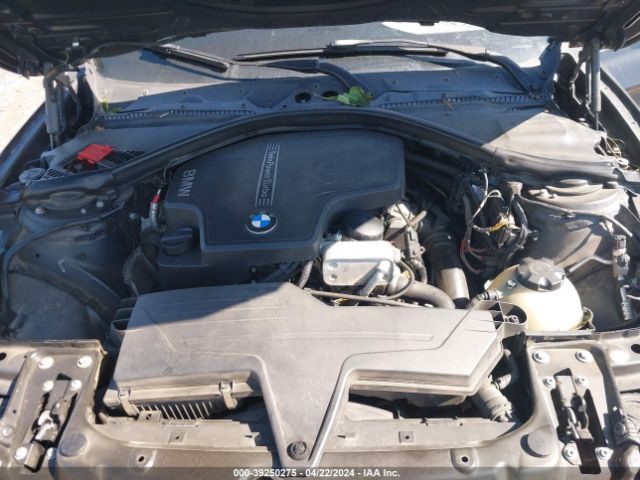 Photo 9 VIN: WBA3A5C5XCF349731 - BMW 328 