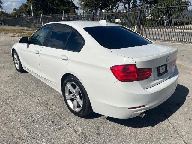 Photo 2 VIN: WBA3A5C5XDF357796 - BMW 328 I 