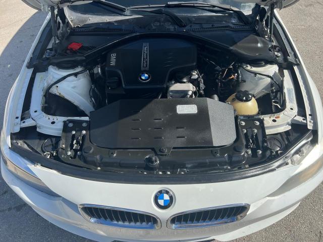 Photo 6 VIN: WBA3A5C5XDF357796 - BMW 328 I 