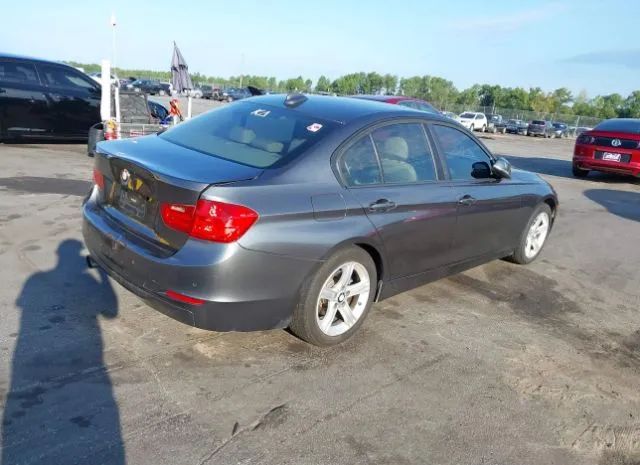 Photo 3 VIN: WBA3A5C5XDF601334 - BMW 3 SERIES 