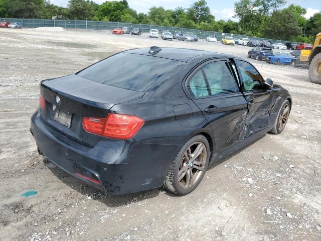 Photo 2 VIN: WBA3A5C5XFF606259 - BMW 3 SERIES 