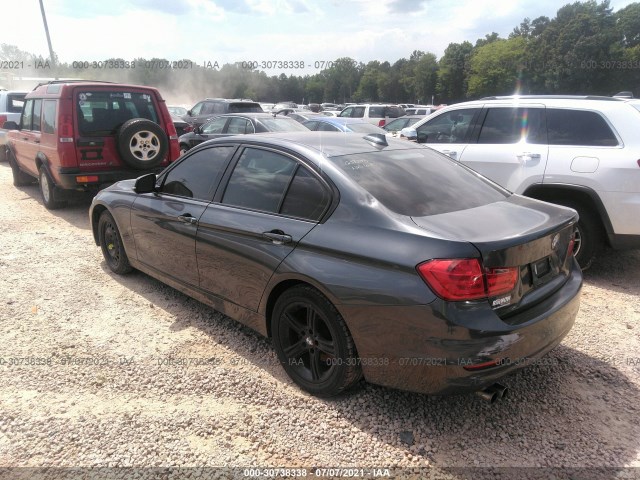 Photo 2 VIN: WBA3A5C5XFF607203 - BMW 3 